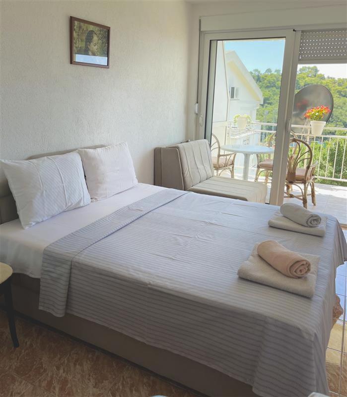 Apartmani Neda Bane Petrovac エクステリア 写真