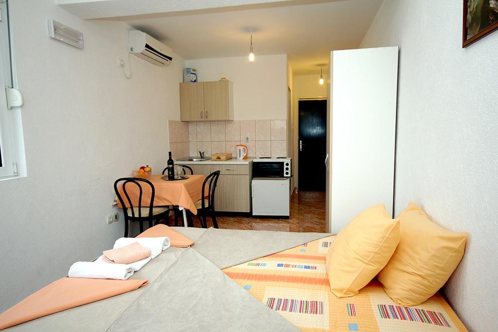 Apartmani Neda Bane Petrovac 部屋 写真